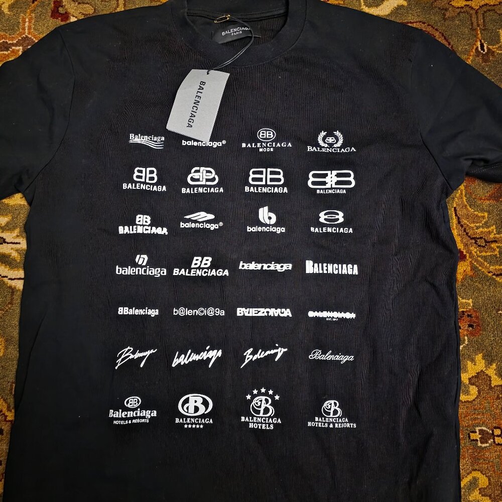 Balenciaga  Balenciaga Icon Logo Collection T-Shirt medium